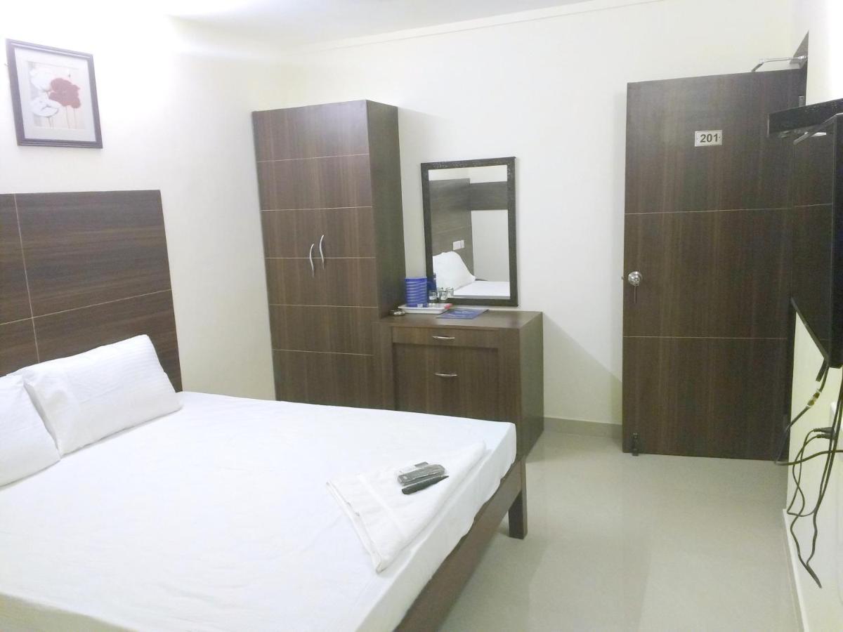 Hotel Amrita Mogappair Chennai Exterior photo